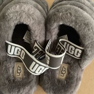 gray uggs slides slippers